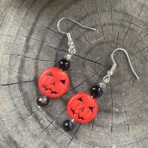 Handmade jack-o-lantern earrings NWOT
